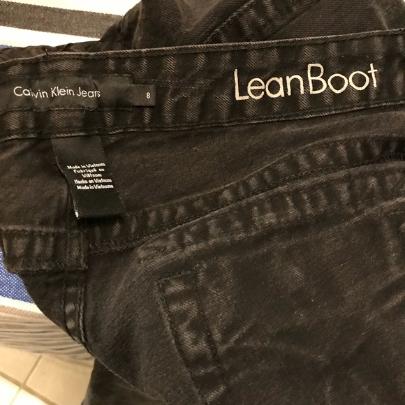 Calvin Klein lean boot pair of jeans - Picture 6 of 8